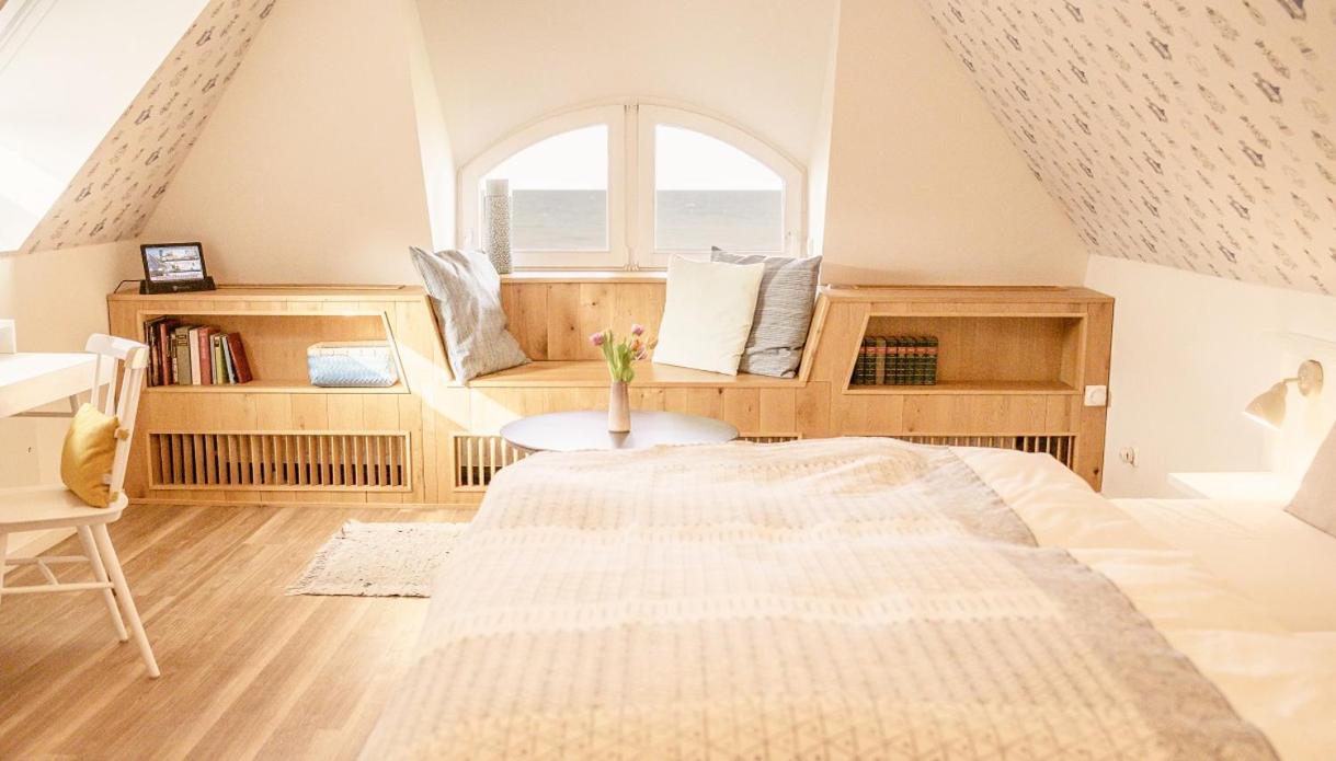 Strandhaus Hotel 4*